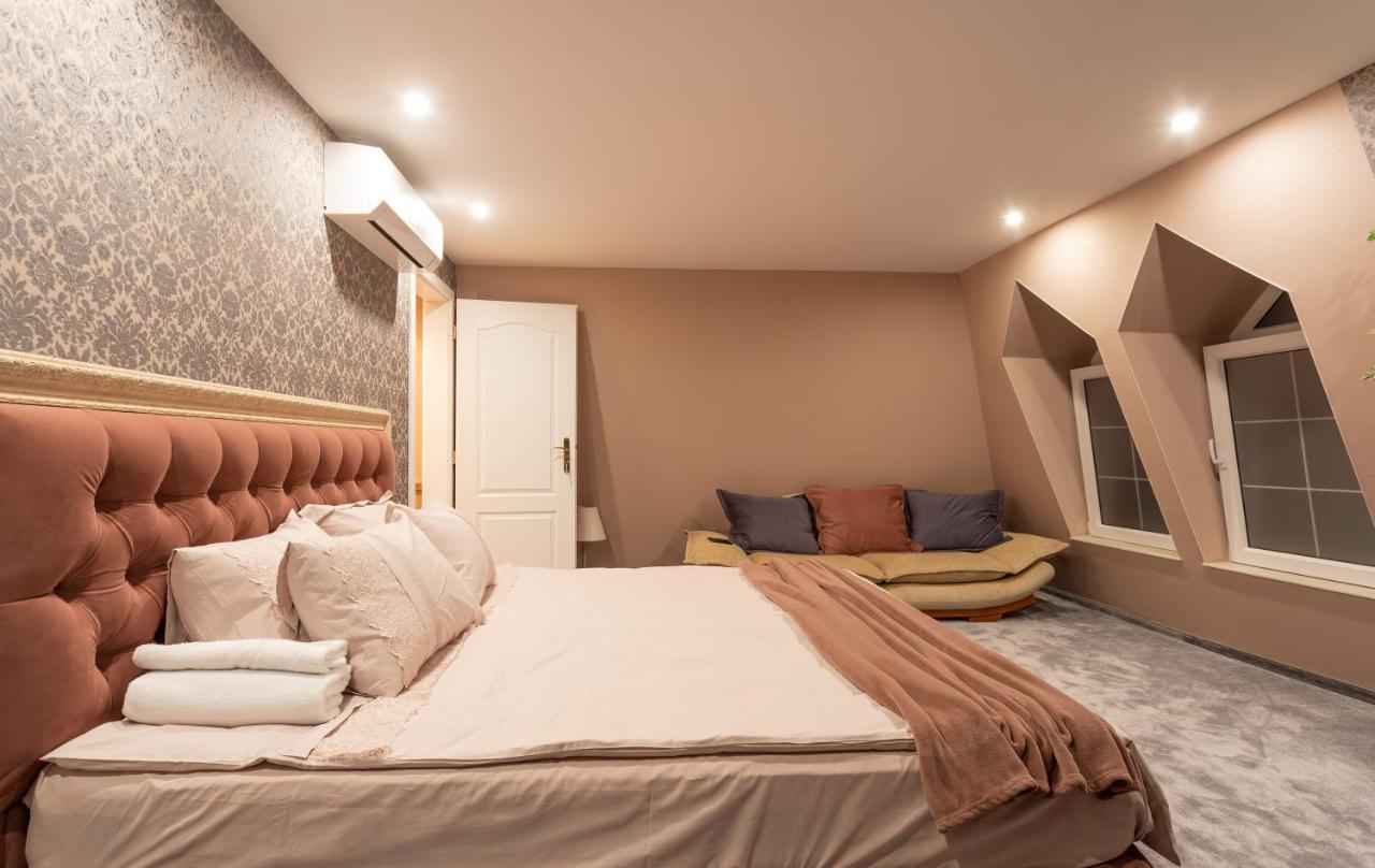 Luxury Private House In City Center Veliko Tarnovo Exterior photo