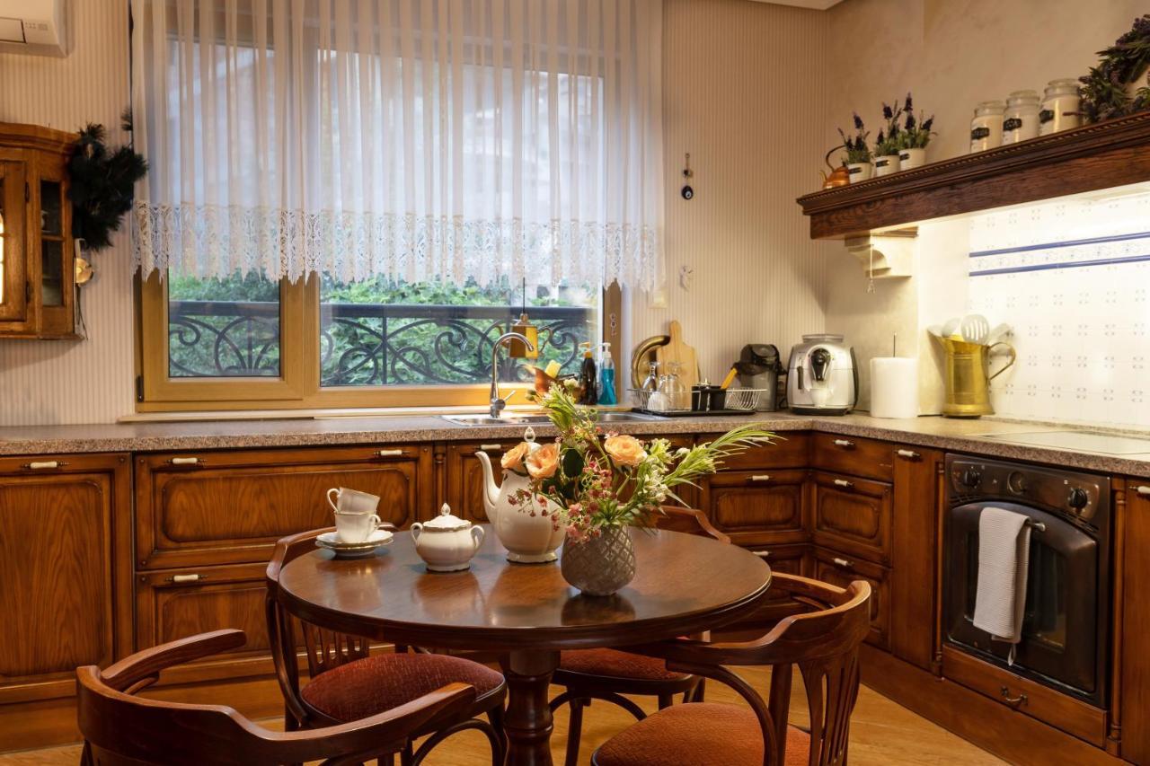 Luxury Private House In City Center Veliko Tarnovo Exterior photo