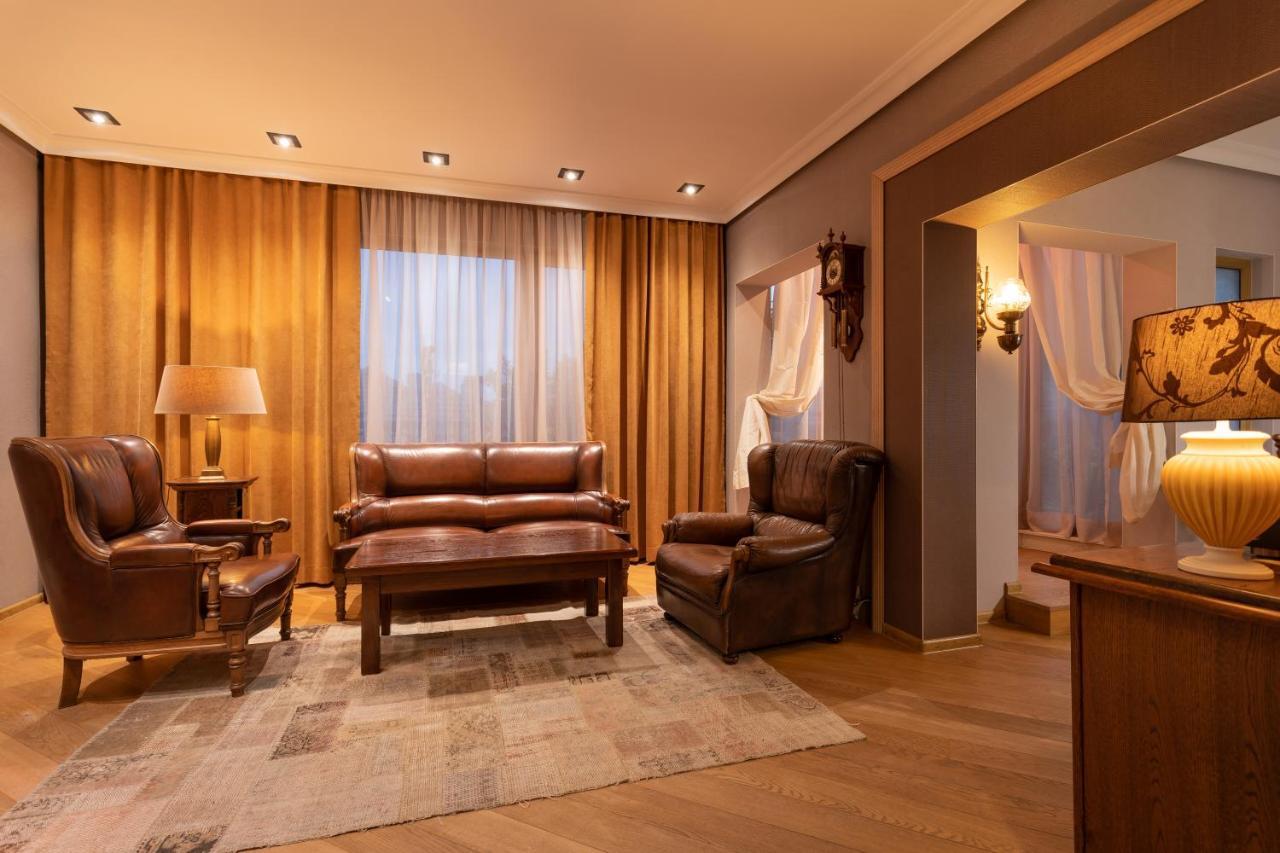 Luxury Private House In City Center Veliko Tarnovo Exterior photo