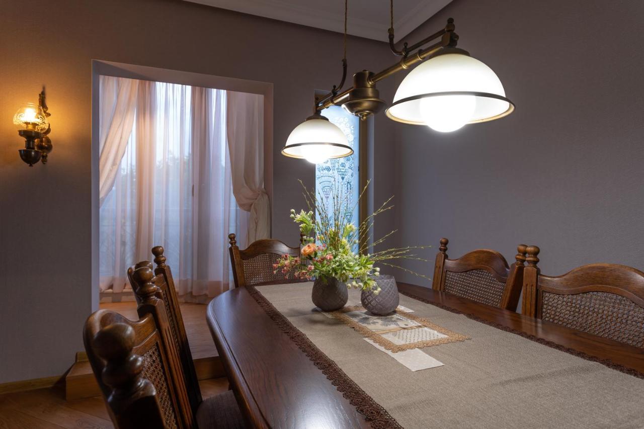 Luxury Private House In City Center Veliko Tarnovo Exterior photo